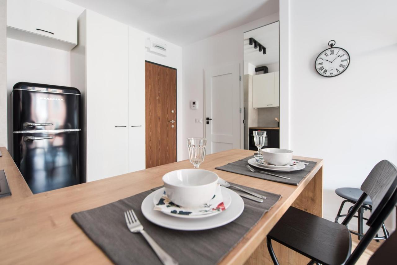 Superapart Stalowa 39 Modern Unit With Kitchen & Wifi Varšava Exteriér fotografie